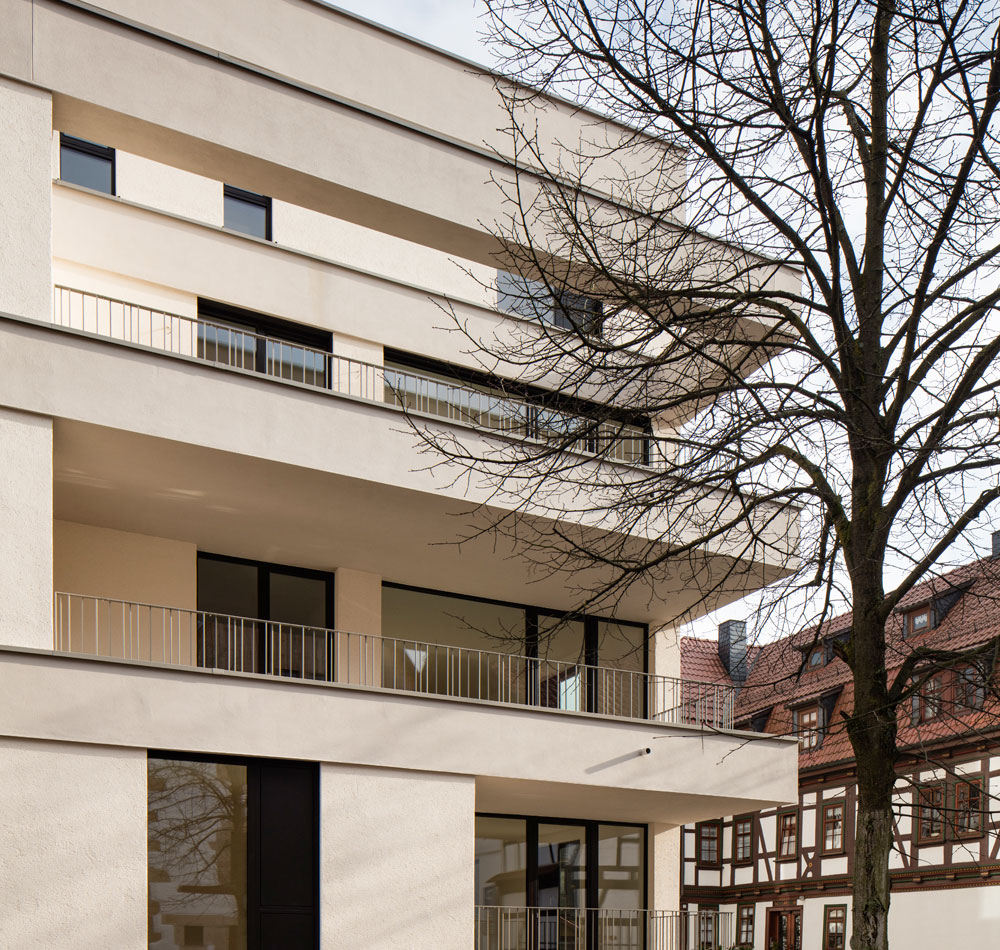 ZWEI MEHRFAMILIENHÄUSER  IN DER PFAFFENGASSE